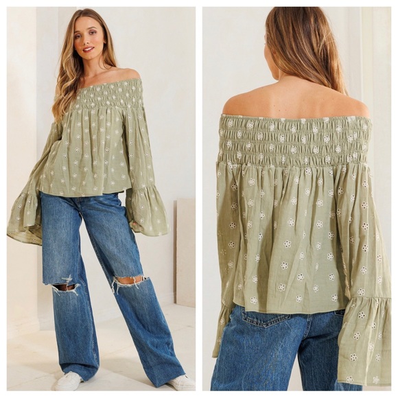 47 Boho Punching Detail Off Shoulder Wide Flared Cuff Top - Picture 5 of 5